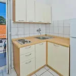 Tota Glamur Jelsa