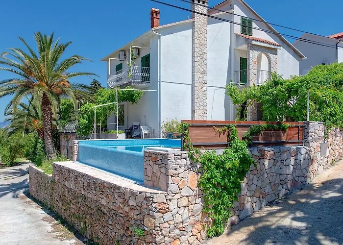 Tota Glamur * Jelsa (Hvar)
